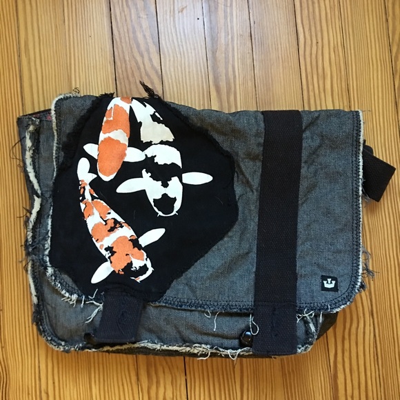 Goorin Bros messenger bag with Koi - Picture 3 of 8
